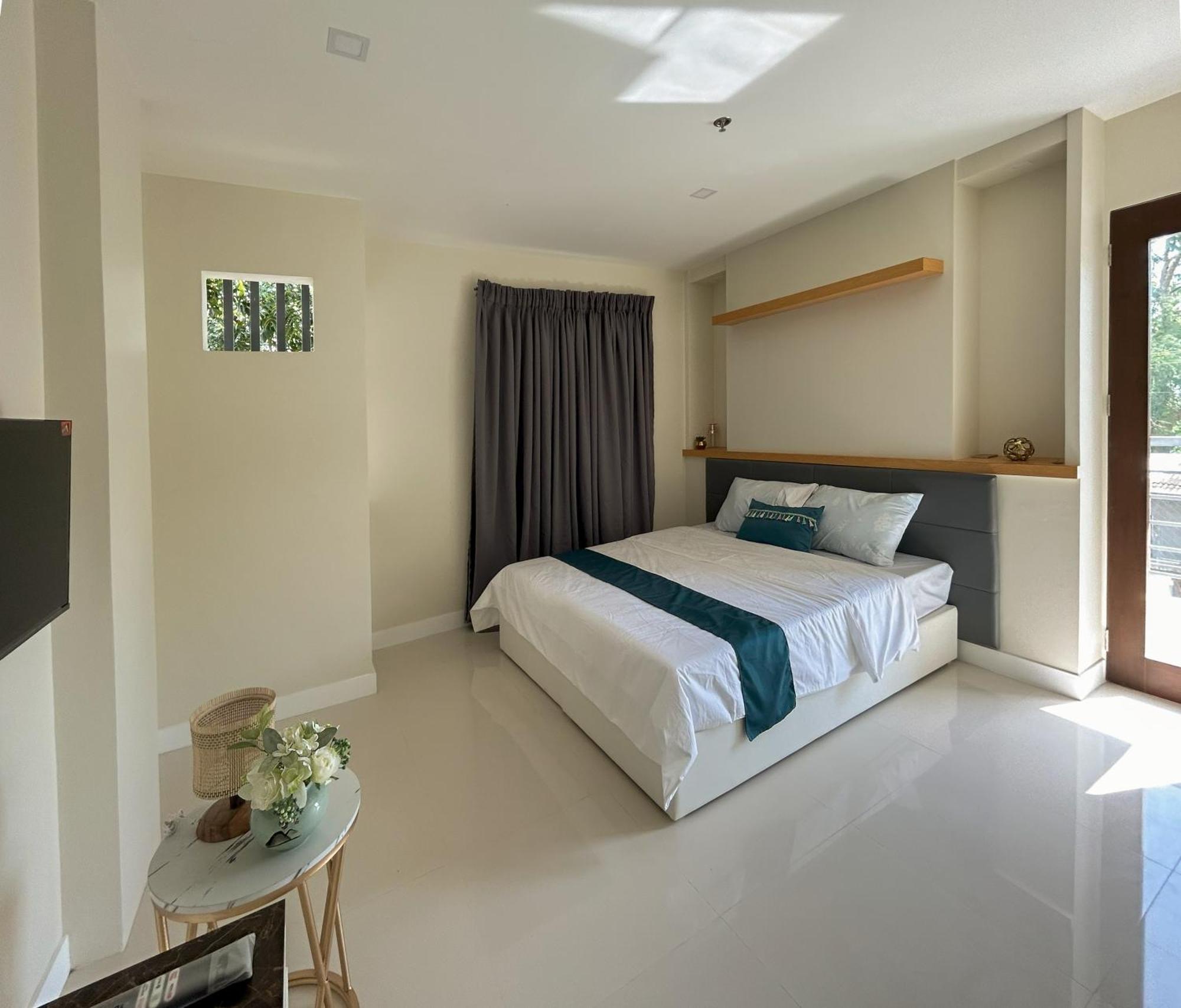 717 Residences Iloilo Esterno foto